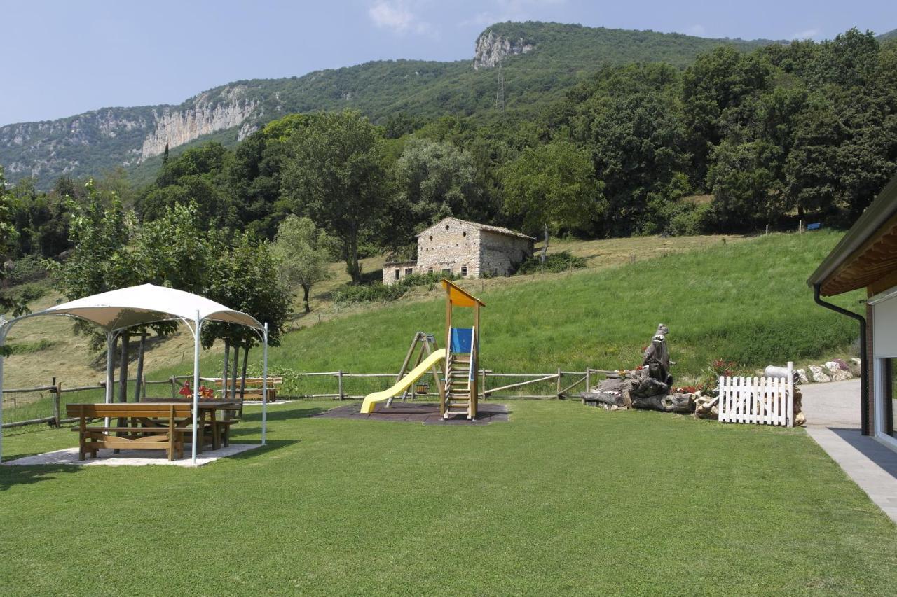 Agriturismo Fattoria Monte Baldo Vista Lago 카프리노 베로네세 외부 사진