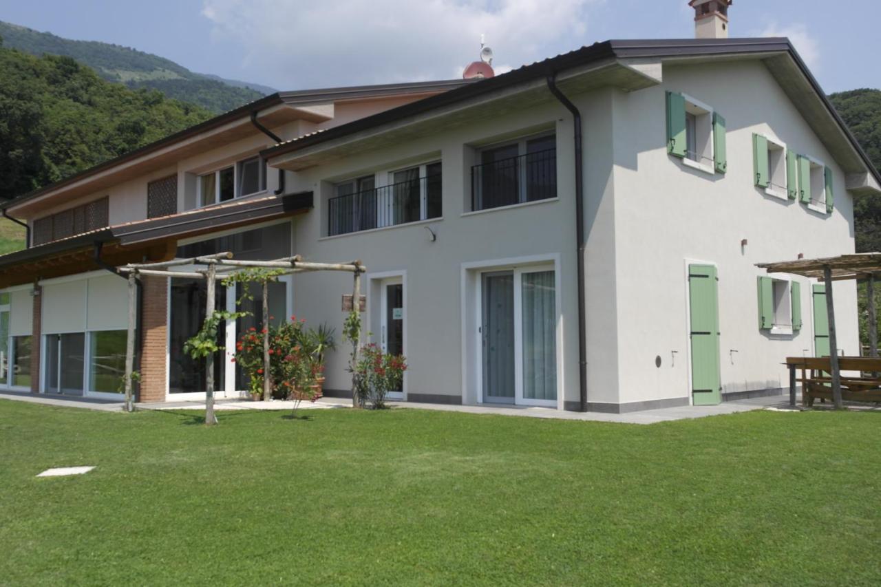 Agriturismo Fattoria Monte Baldo Vista Lago 카프리노 베로네세 외부 사진