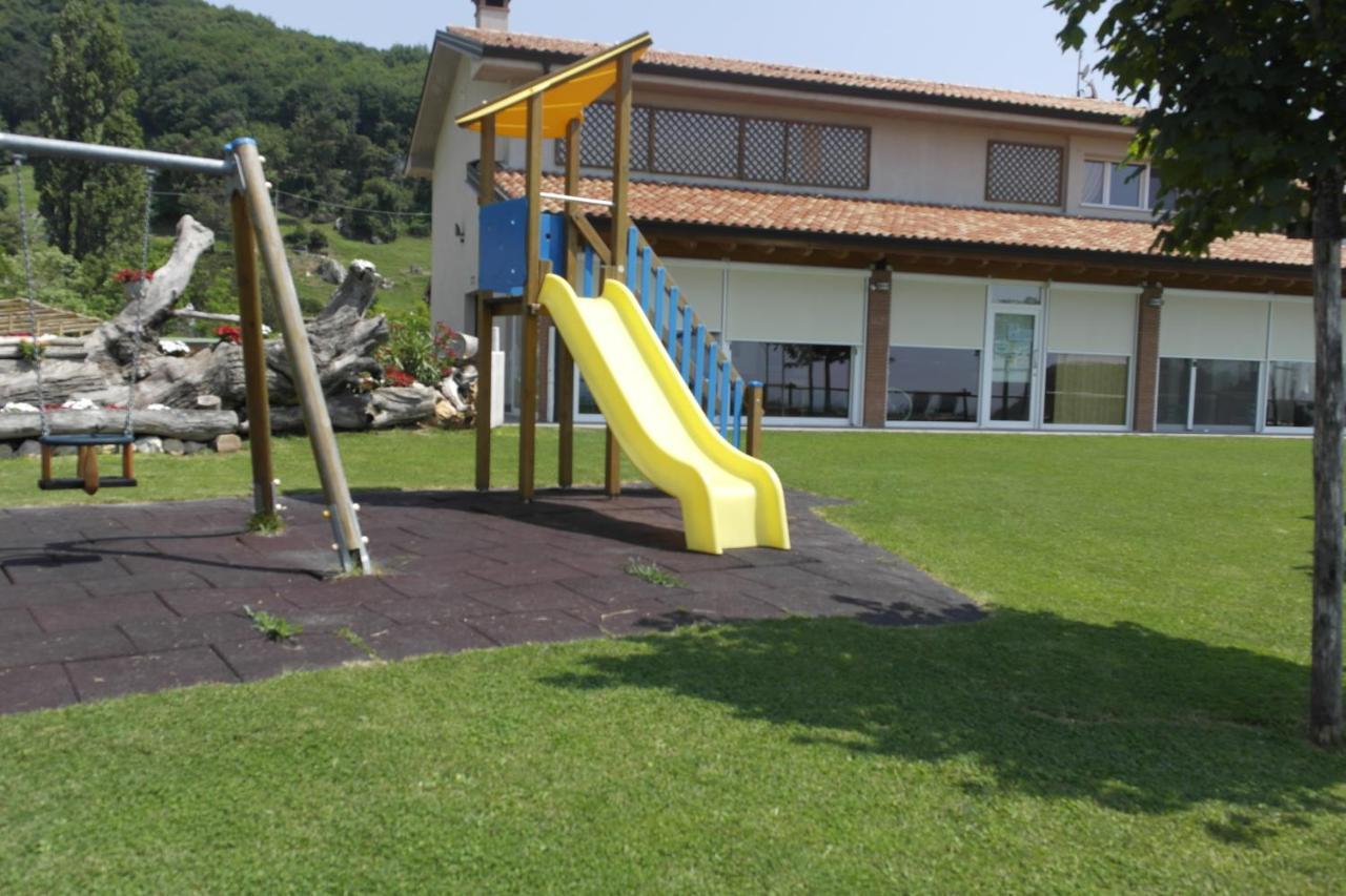 Agriturismo Fattoria Monte Baldo Vista Lago 카프리노 베로네세 외부 사진