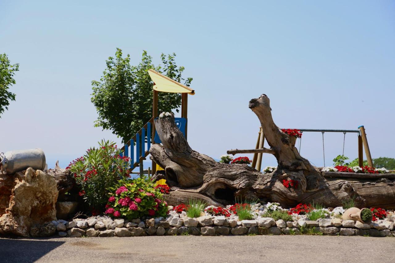 Agriturismo Fattoria Monte Baldo Vista Lago 카프리노 베로네세 외부 사진