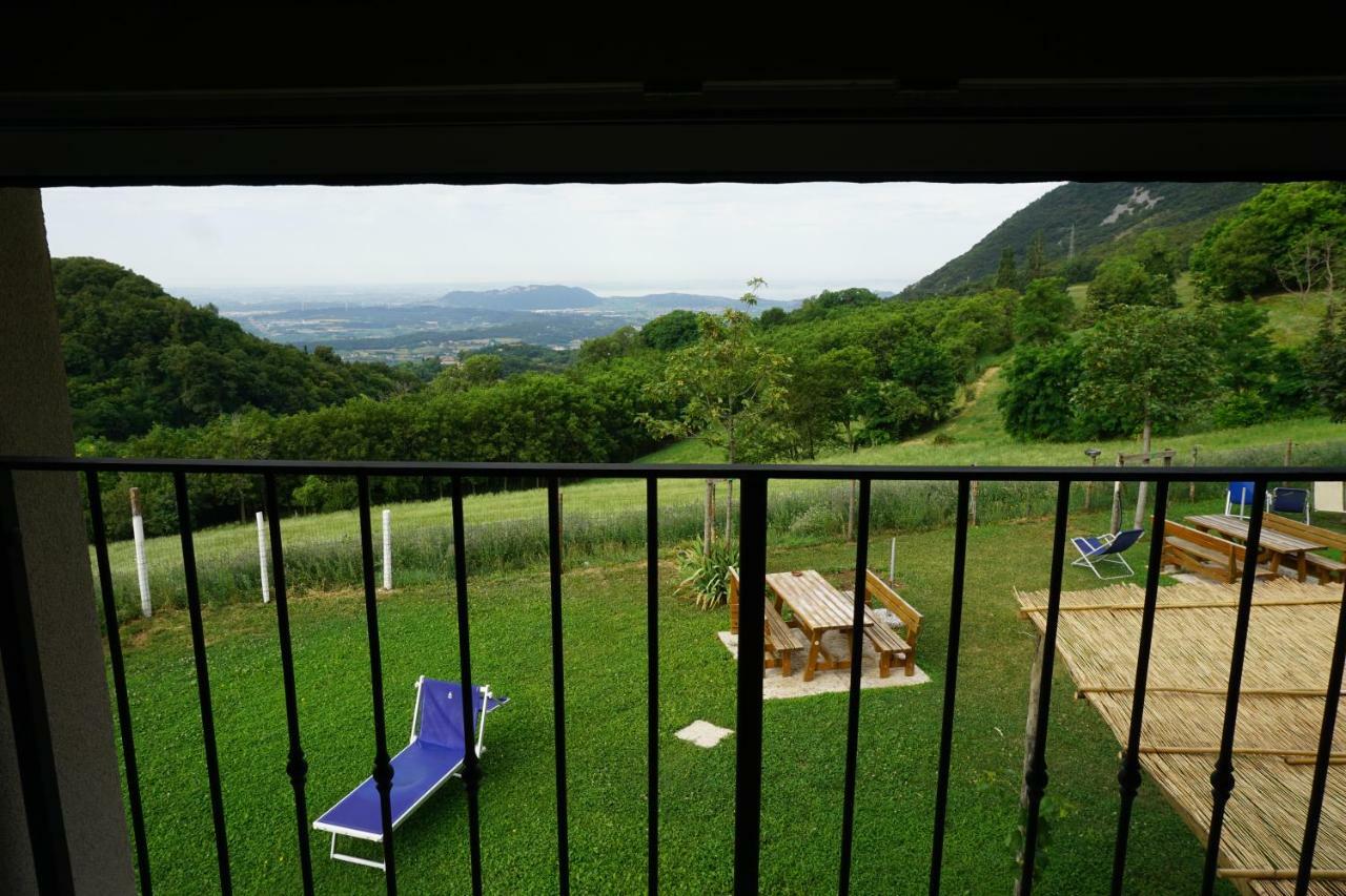 Agriturismo Fattoria Monte Baldo Vista Lago 카프리노 베로네세 외부 사진